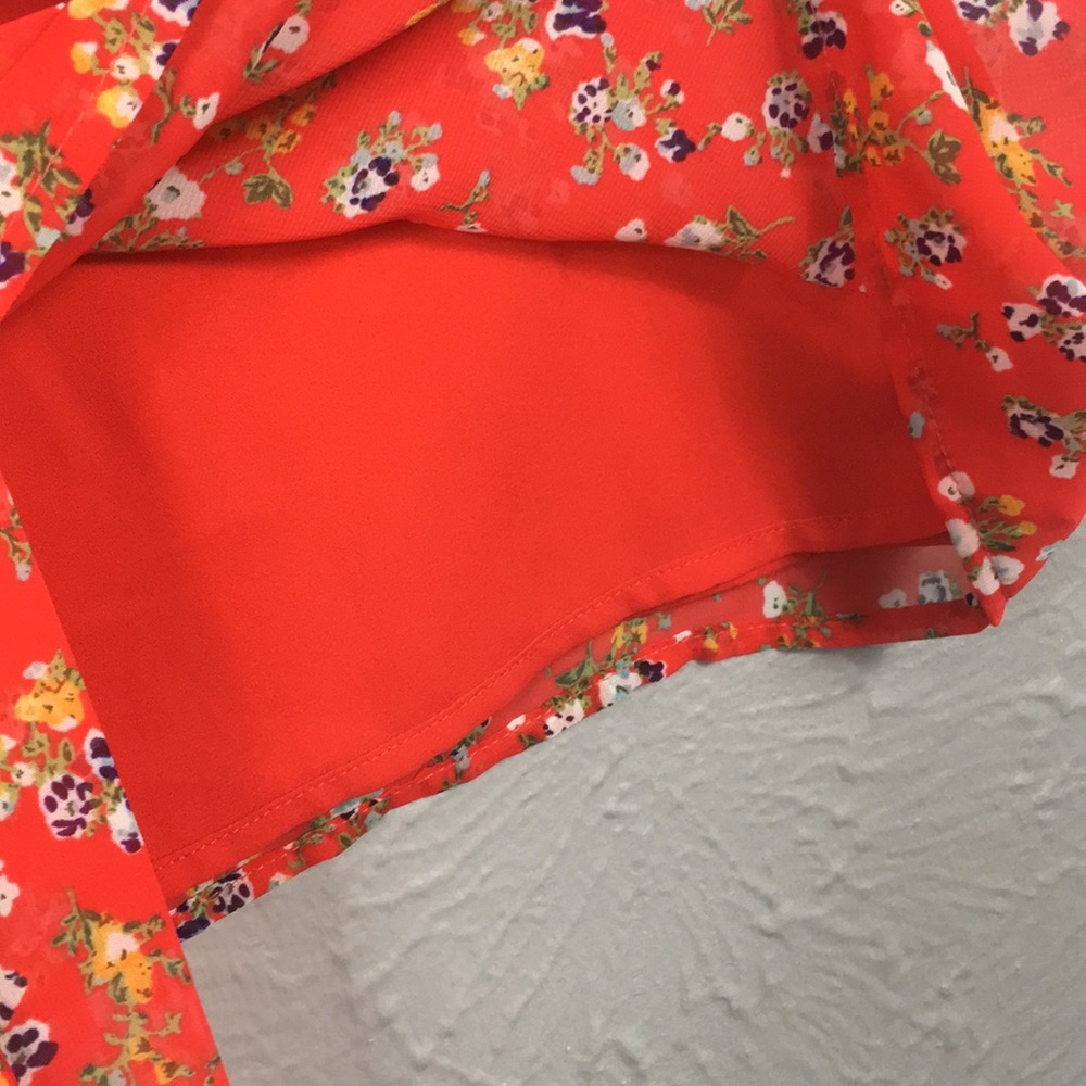 Pleione Red Floral Tie Front Flutter Blouse Shirt - Picture 8 of 12